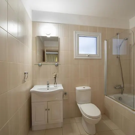 Villa You Will Love This Luxury Close To The Beach, 1360